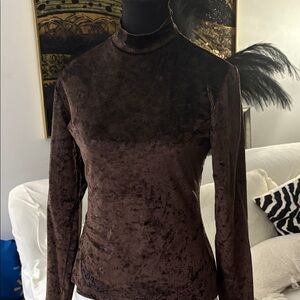 Votre Nom Chocolate shimmer Velvet Long Sleeve Top